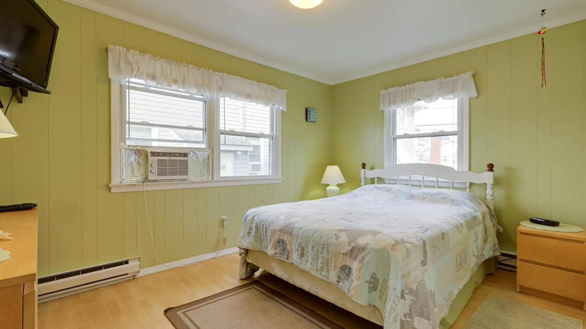 The English Condo Rental W And Beach And Bay Access! Ocean City 0*,  United States