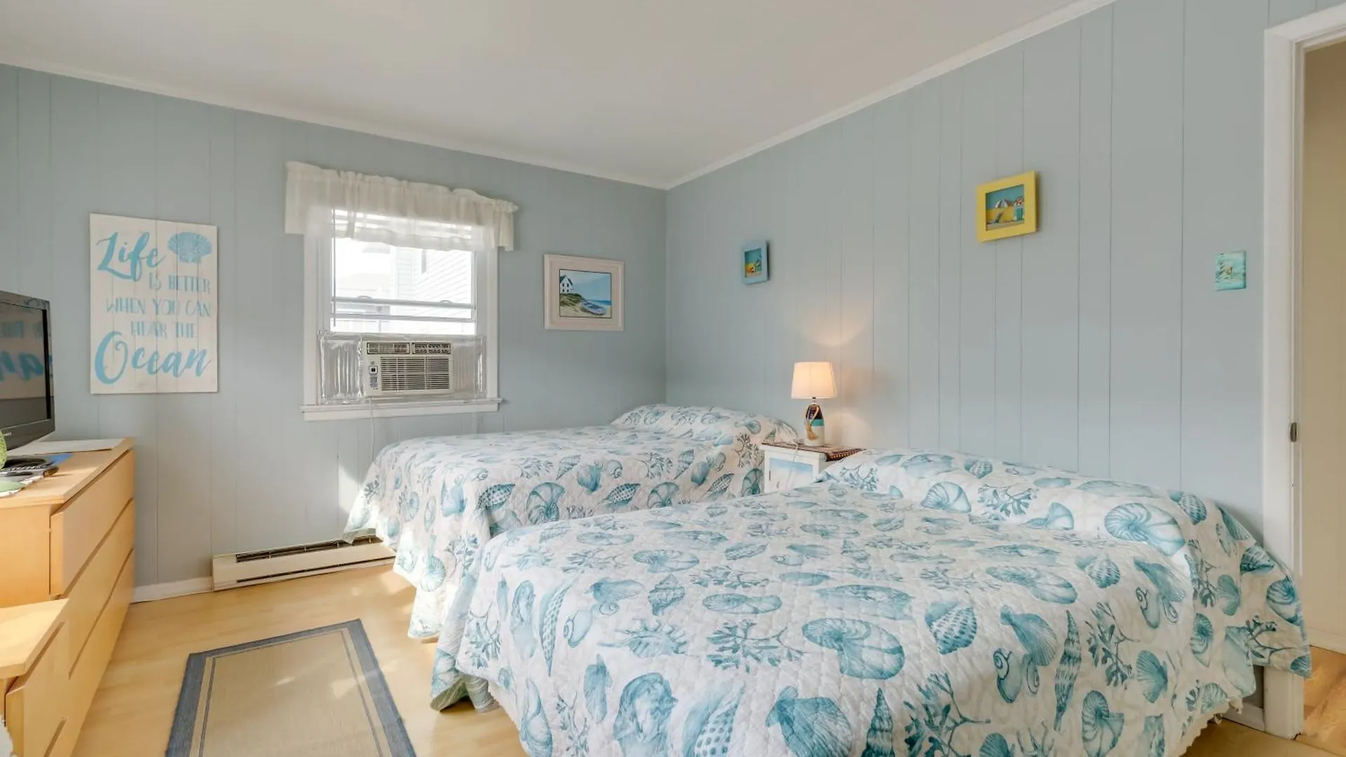 Apartment The English Condo Rental W And Beach And Bay Access! Ocean City United States